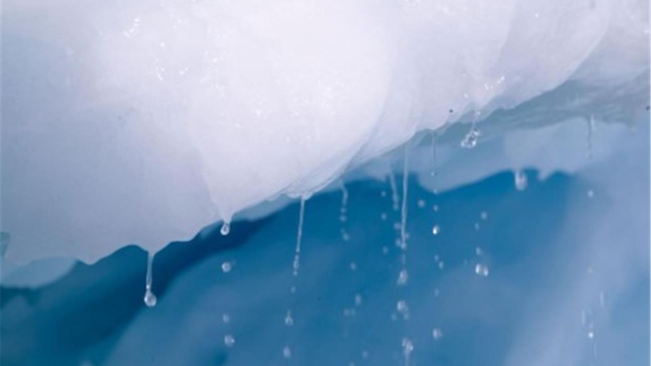 Legge dei ghiacciai: l'importanza del ghiaccio per il diritto all'acqua  